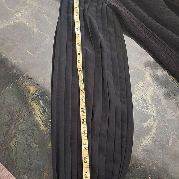 White House Black Market Sweater Dress - Picture 9 of 10